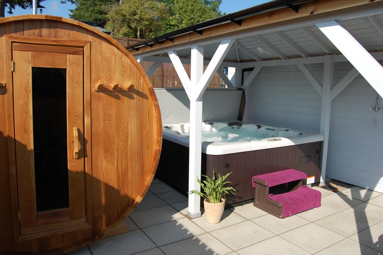 The Retreat Cabin Питлохри Екстериор снимка
